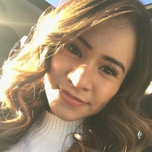 Meet your Posher, Valerie